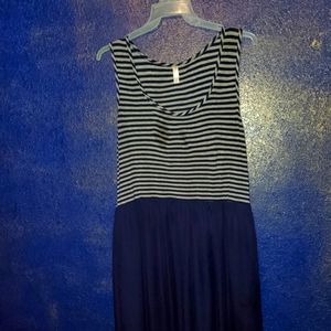 Dress. Blue stripes